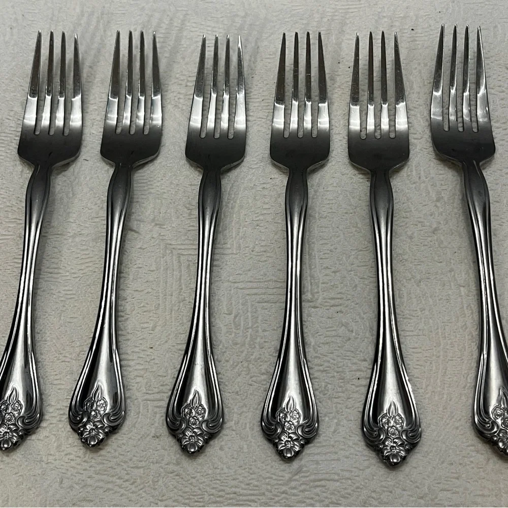 Oneida boutonnière Elegant Stainless Steel Salad Fork Set of 6